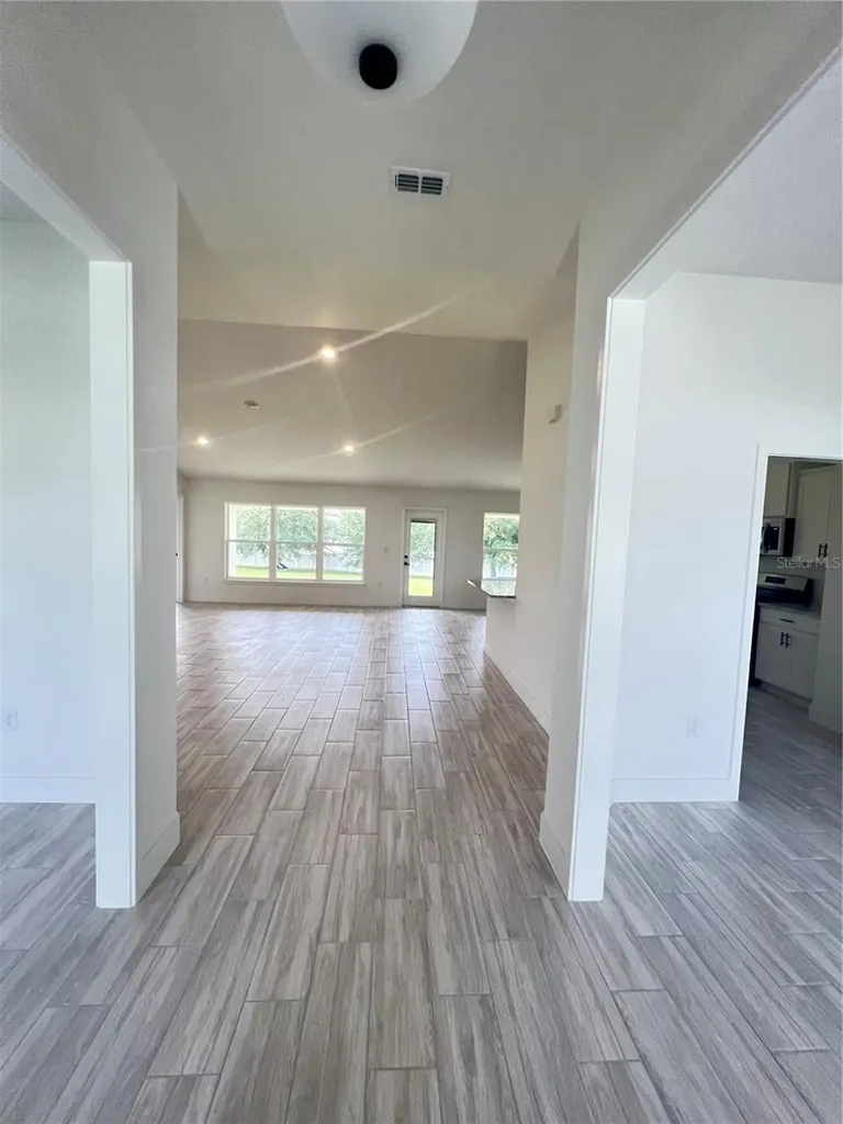 37041 Hidden View Circle Dade City FL 33523