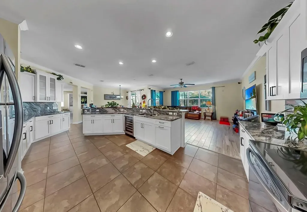5457 Sandy Shell Drive Apollo Beach FL 33572