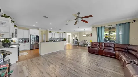5457 Sandy Shell Drive Apollo Beach FL 33572