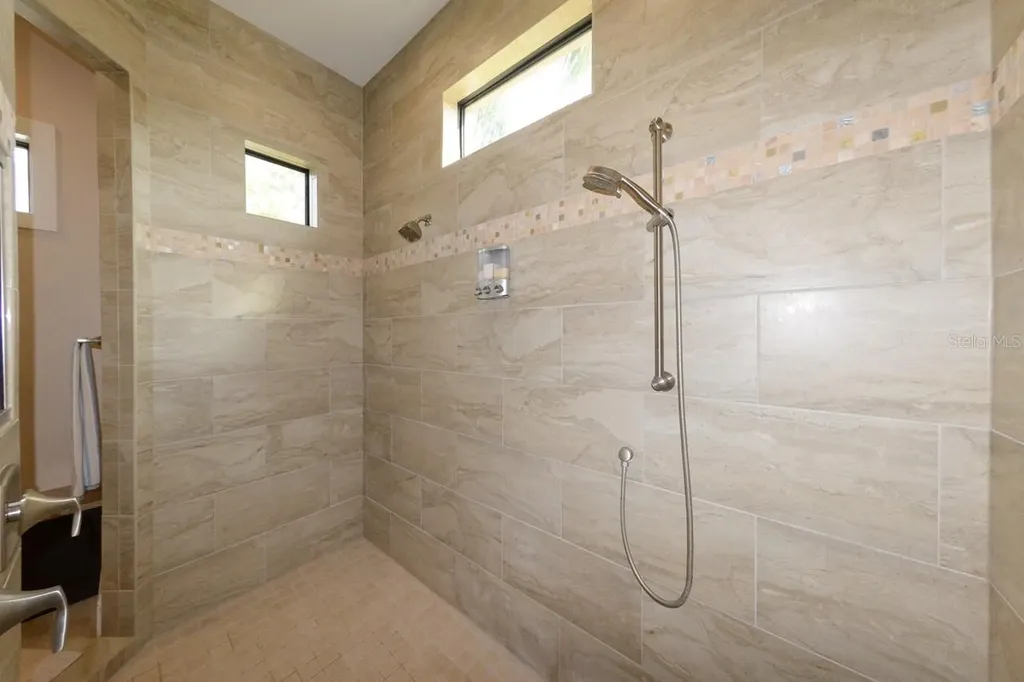 185 Colony Point Drive Punta Gorda FL 33950