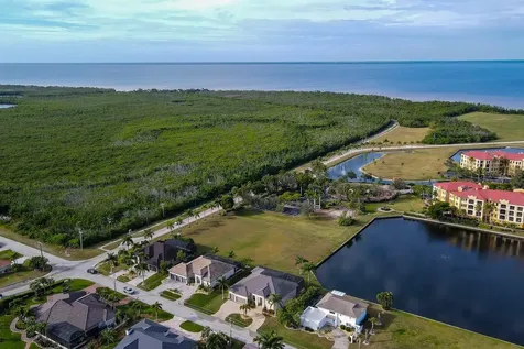 185 Colony Point Drive Punta Gorda FL 33950