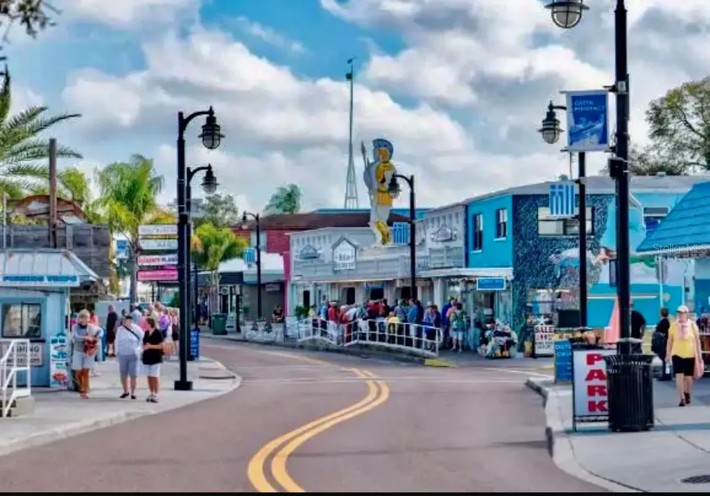 W Spruce Street Tarpon Springs FL 34689