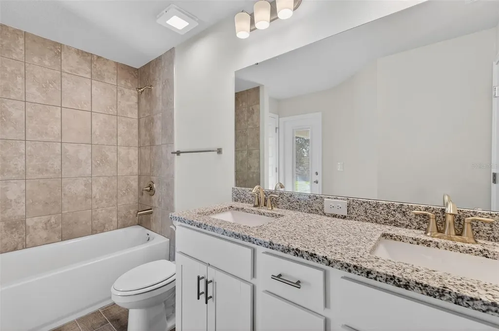 37298 Hidden View Circle Dade City FL 33523