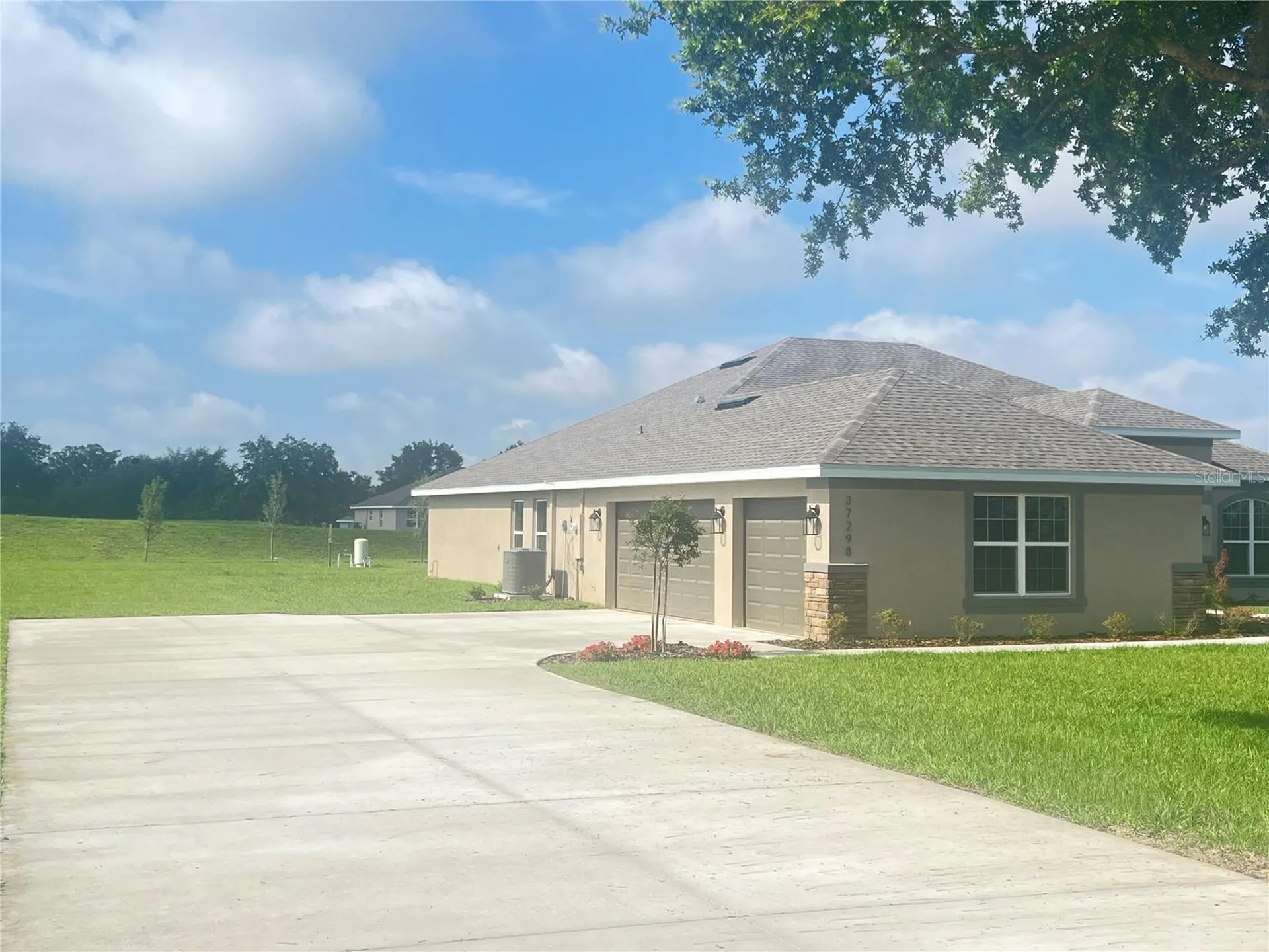 37298 Hidden View Circle Dade City FL 33523