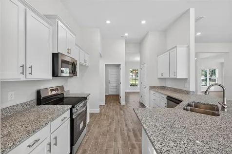 37298 Hidden View Circle Dade City FL 33523