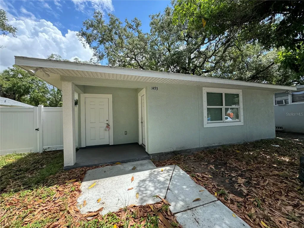 1493 Cleveland Street Clearwater FL 33755