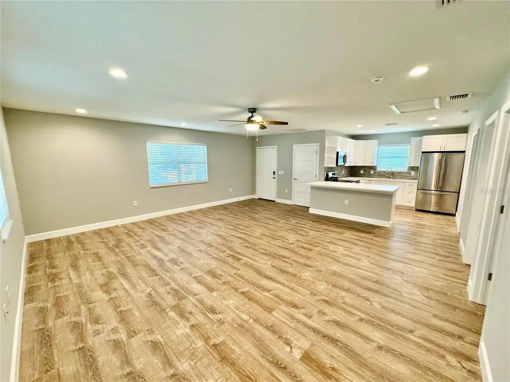 1493 Cleveland Street Clearwater FL 33755