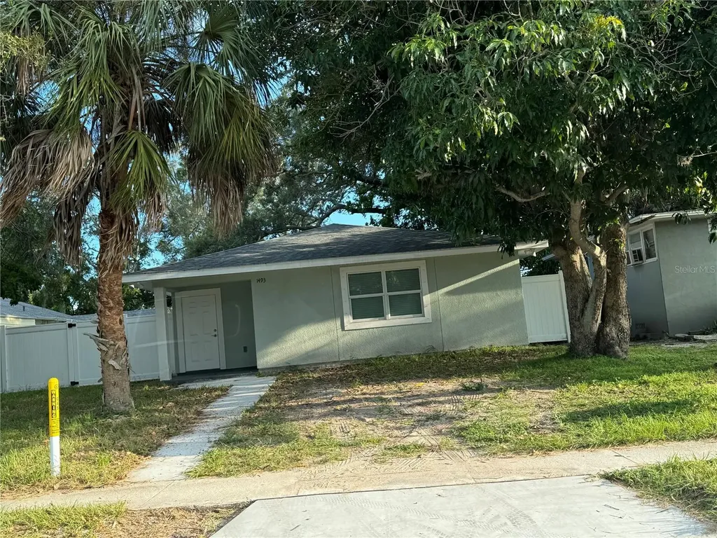 1493 Cleveland Street Clearwater FL 33755