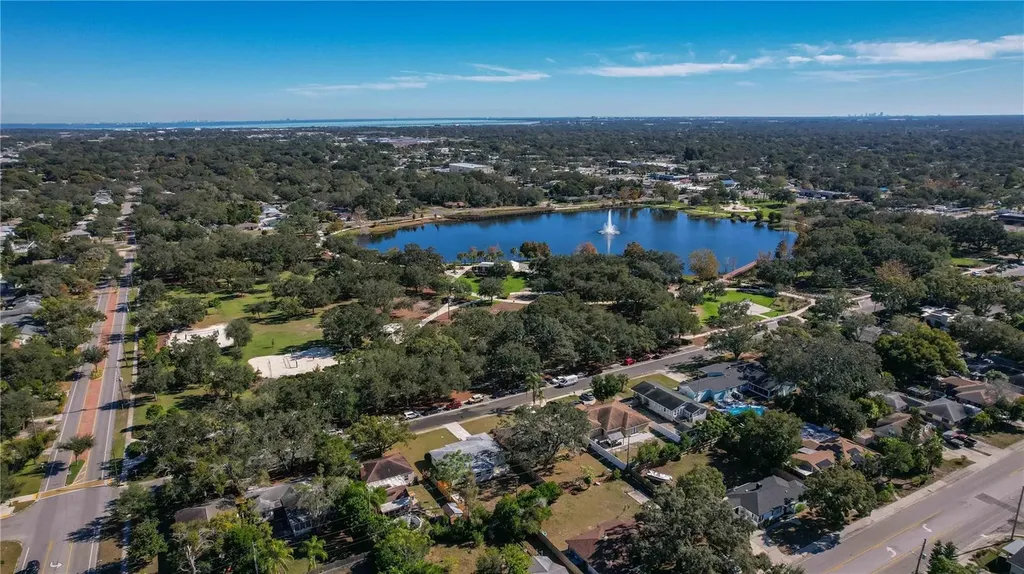 1493 Cleveland Street Clearwater FL 33755
