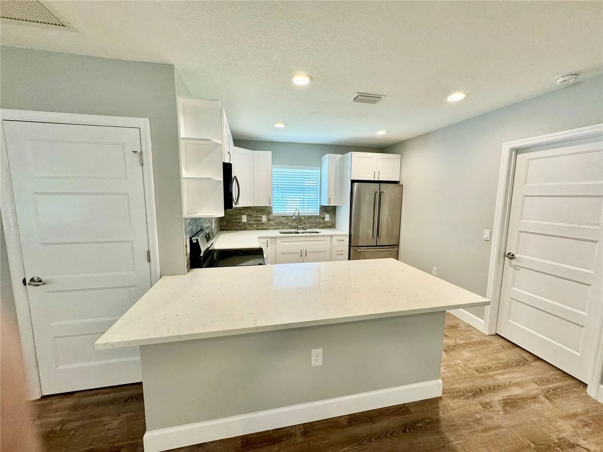 1493 Cleveland Street Clearwater FL 33755