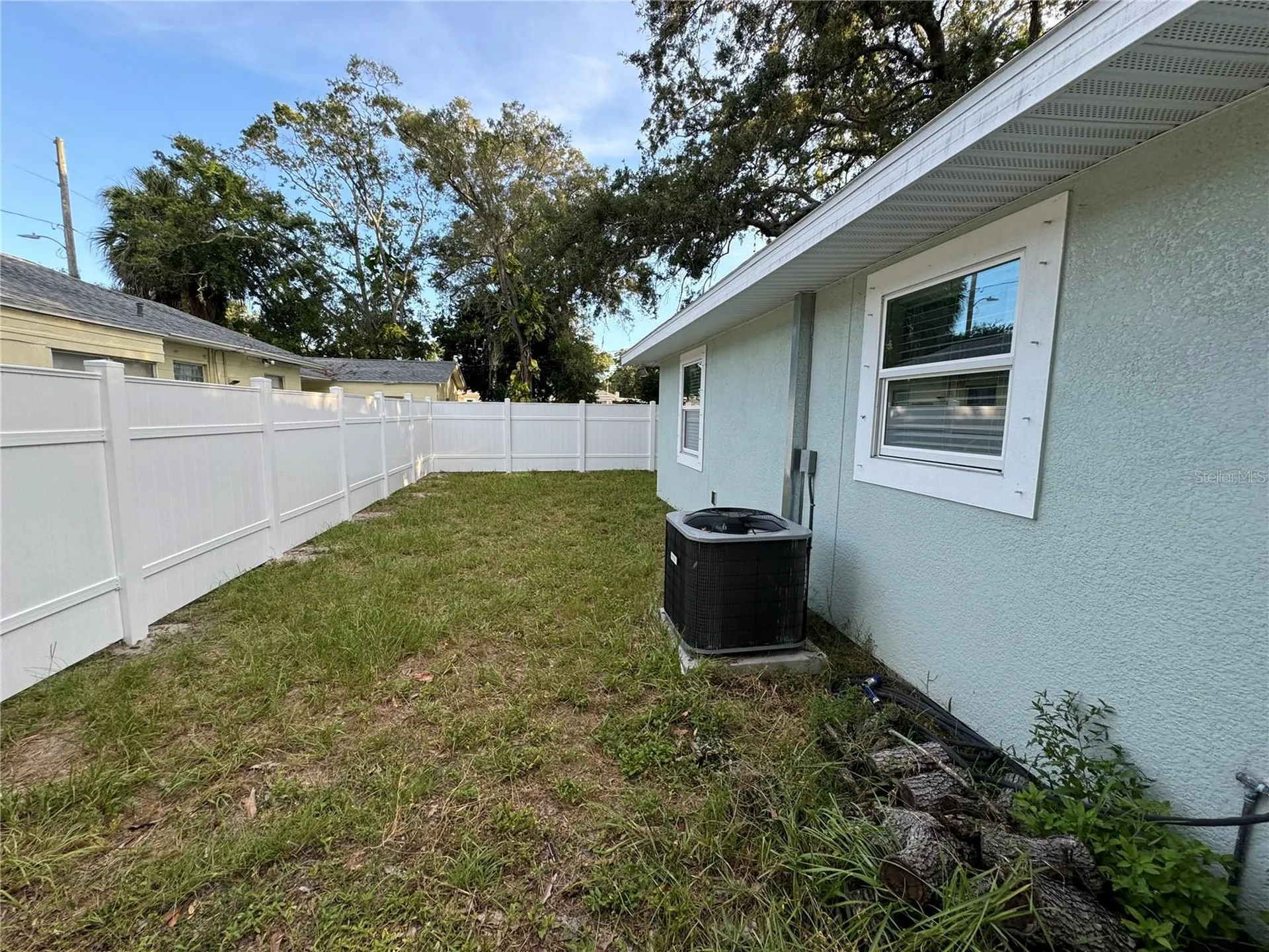 1493 Cleveland Street Clearwater FL 33755