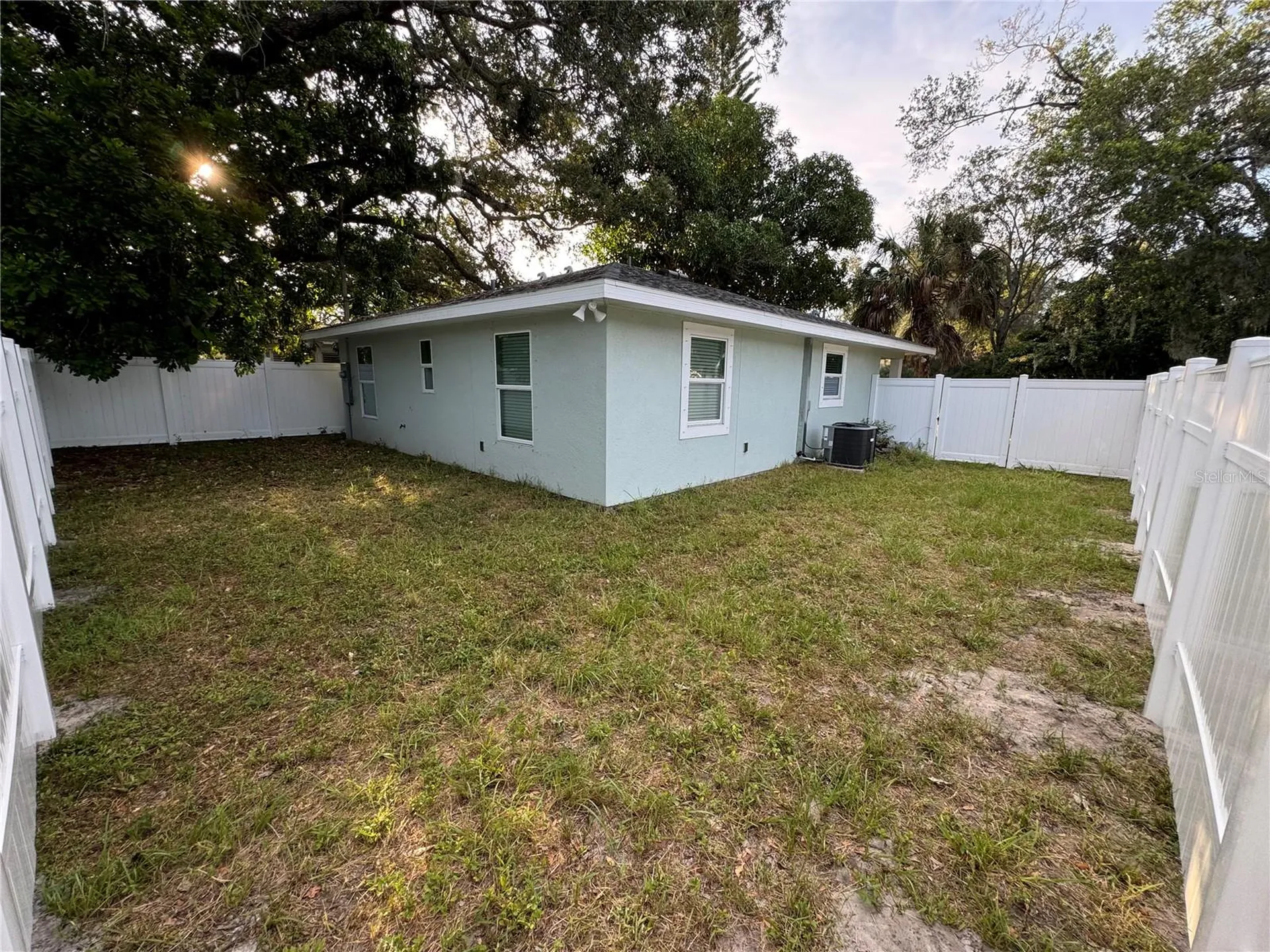 1493 Cleveland Street Clearwater FL 33755