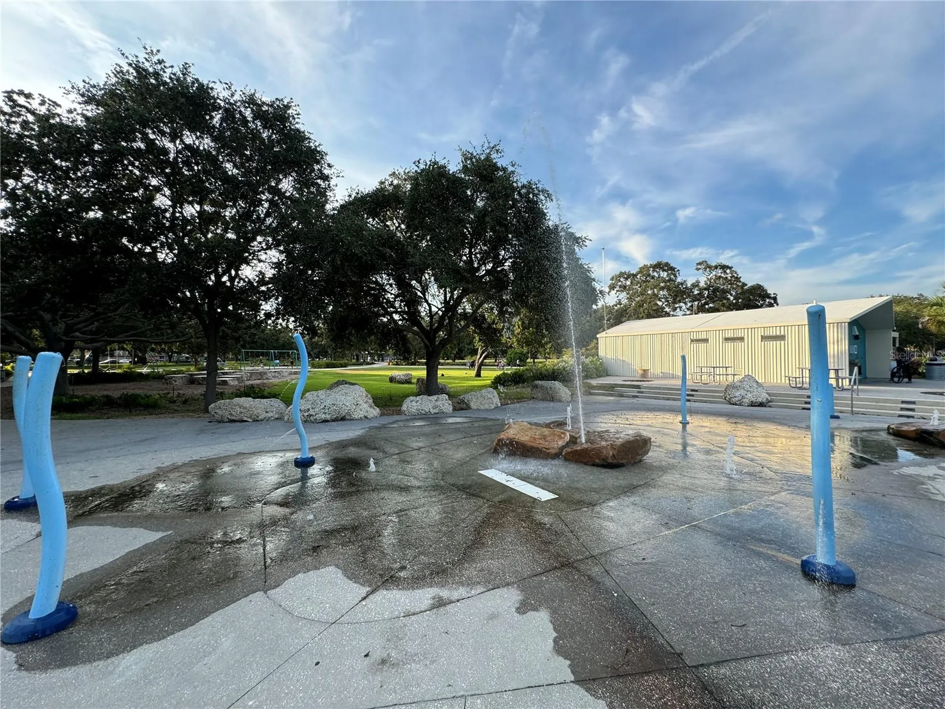 1493 Cleveland Street Clearwater FL 33755