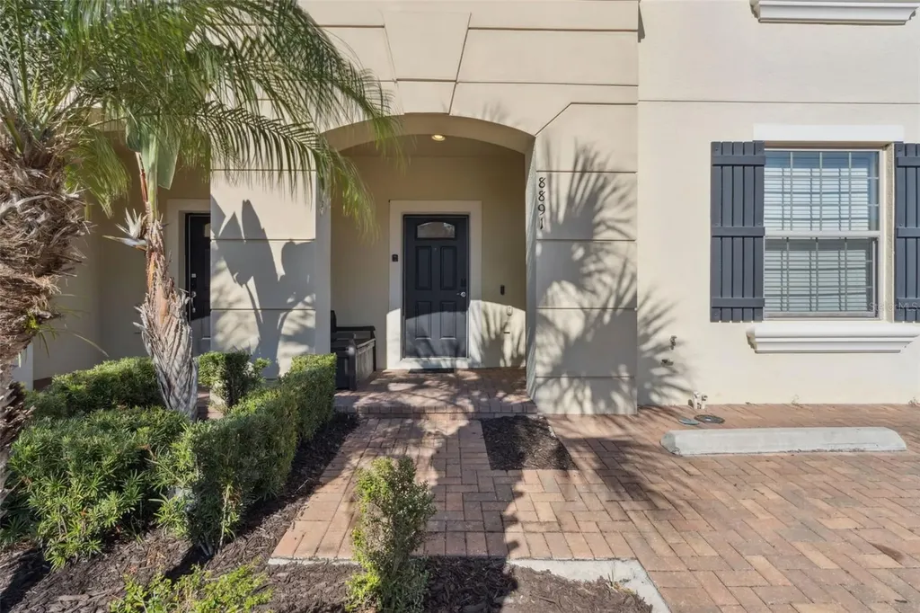 8891 Geneve Court Kissimmee FL 34747