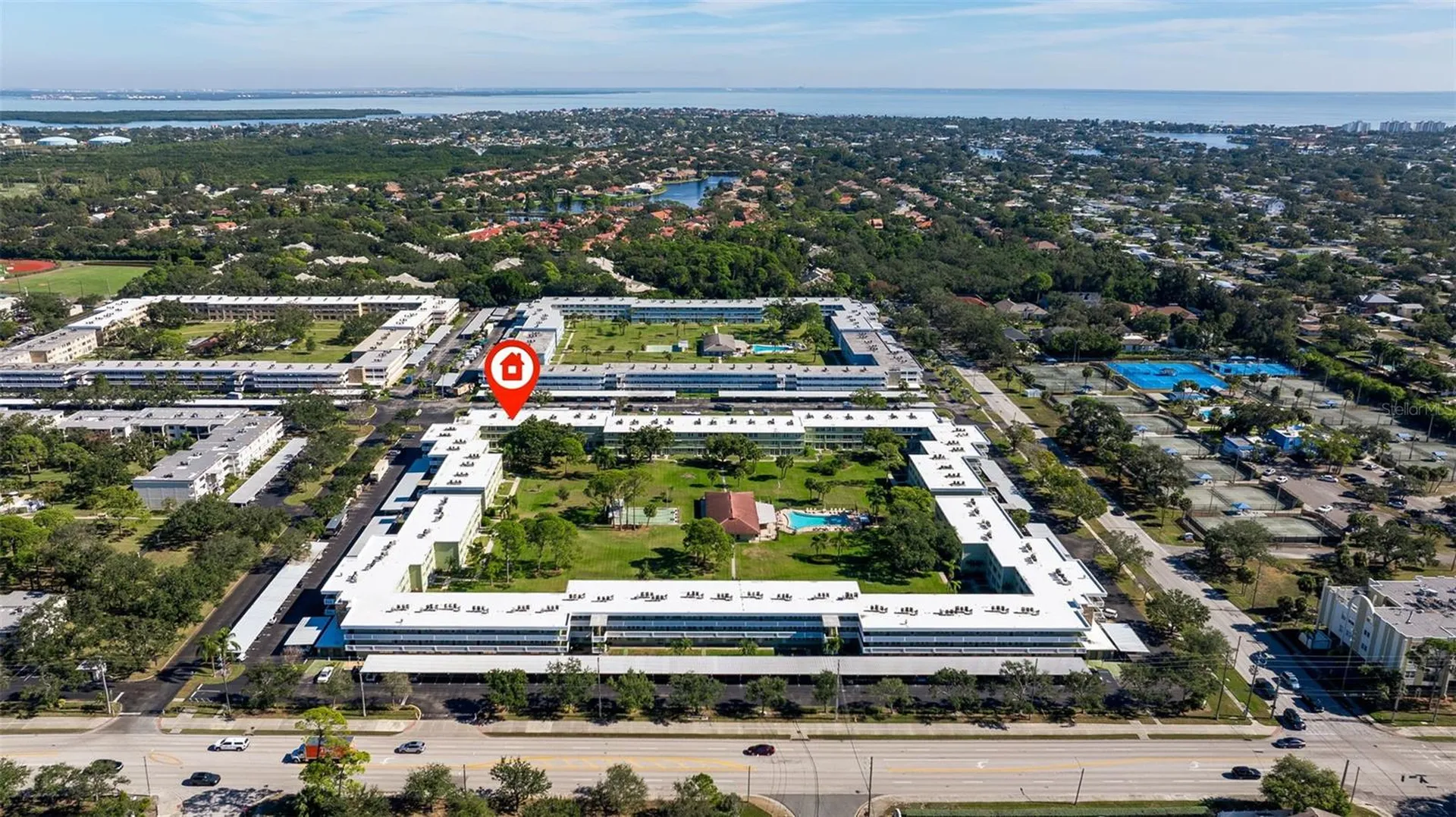 4890 Bay Street NE St Petersburg FL 33703
