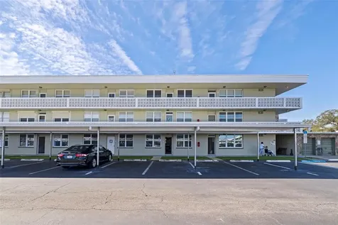4890 Bay Street NE St Petersburg FL 33703