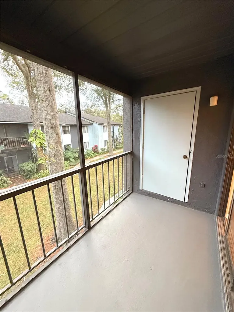 202 Riverbend Drive Altamonte Springs FL 32714