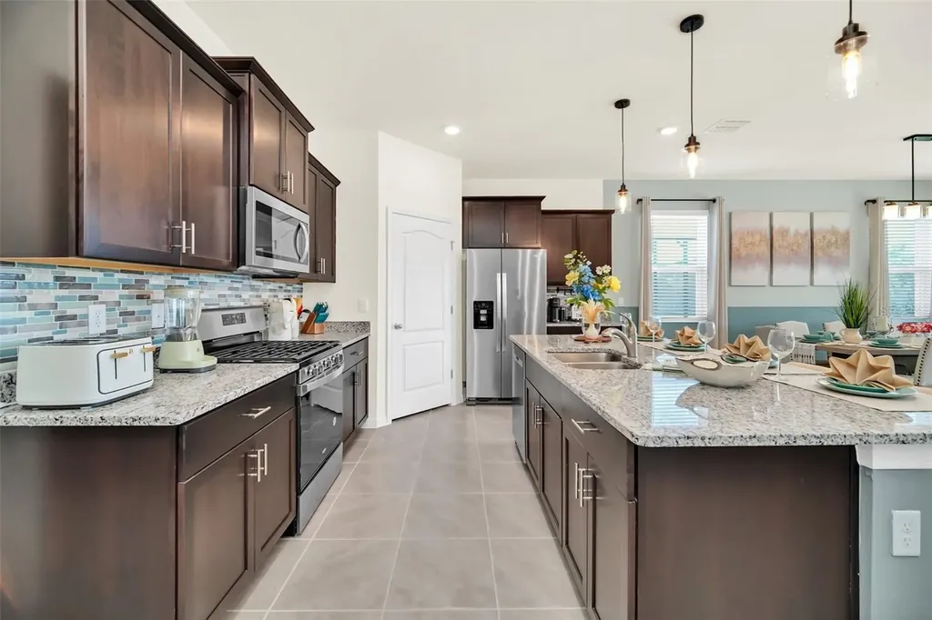 7712 Oakmoss Loop Davenport FL 33837