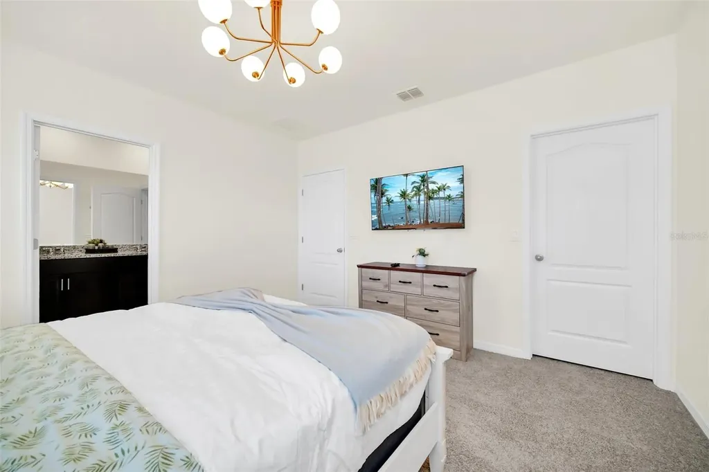 7712 Oakmoss Loop Davenport FL 33837