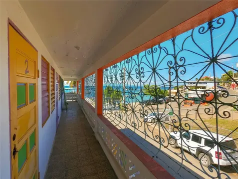 2 Calle Richardson Vieques PR 00765