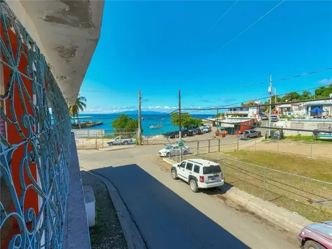 2 Calle Richardson Vieques PR 00765