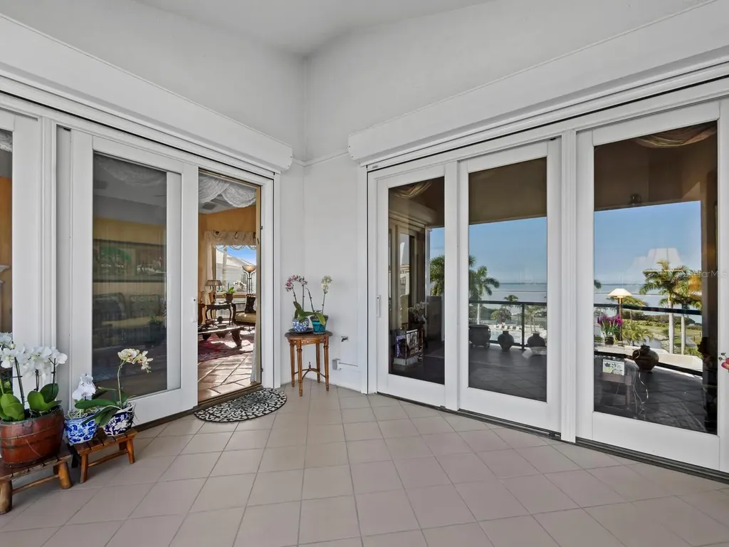 360 Gulf Of Mexico Drive Longboat Key FL 34228