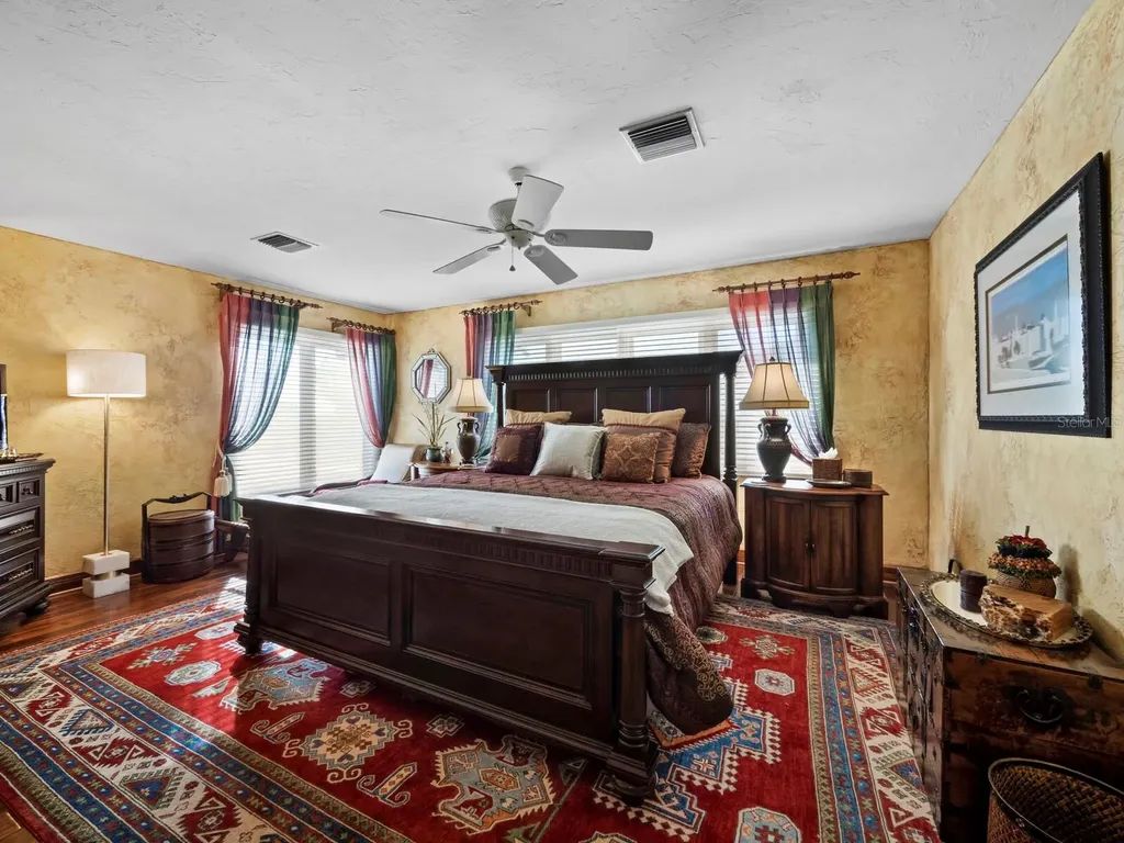 360 Gulf Of Mexico Drive Longboat Key FL 34228