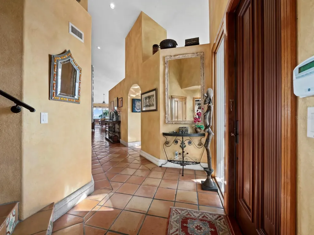 360 Gulf Of Mexico Drive Longboat Key FL 34228