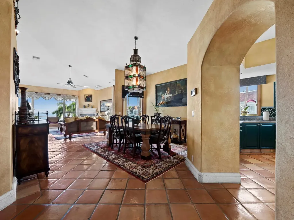 360 Gulf Of Mexico Drive Longboat Key FL 34228