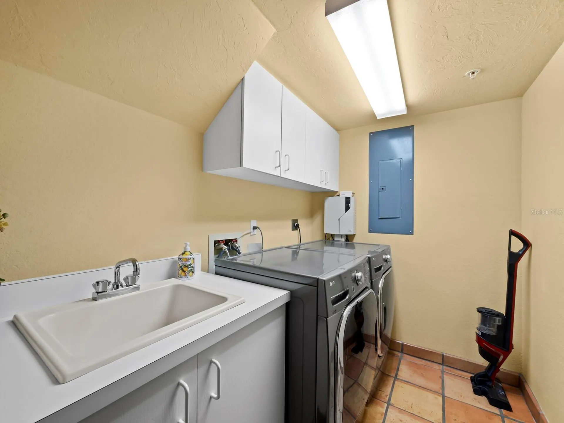 360 Gulf Of Mexico Drive Longboat Key FL 34228