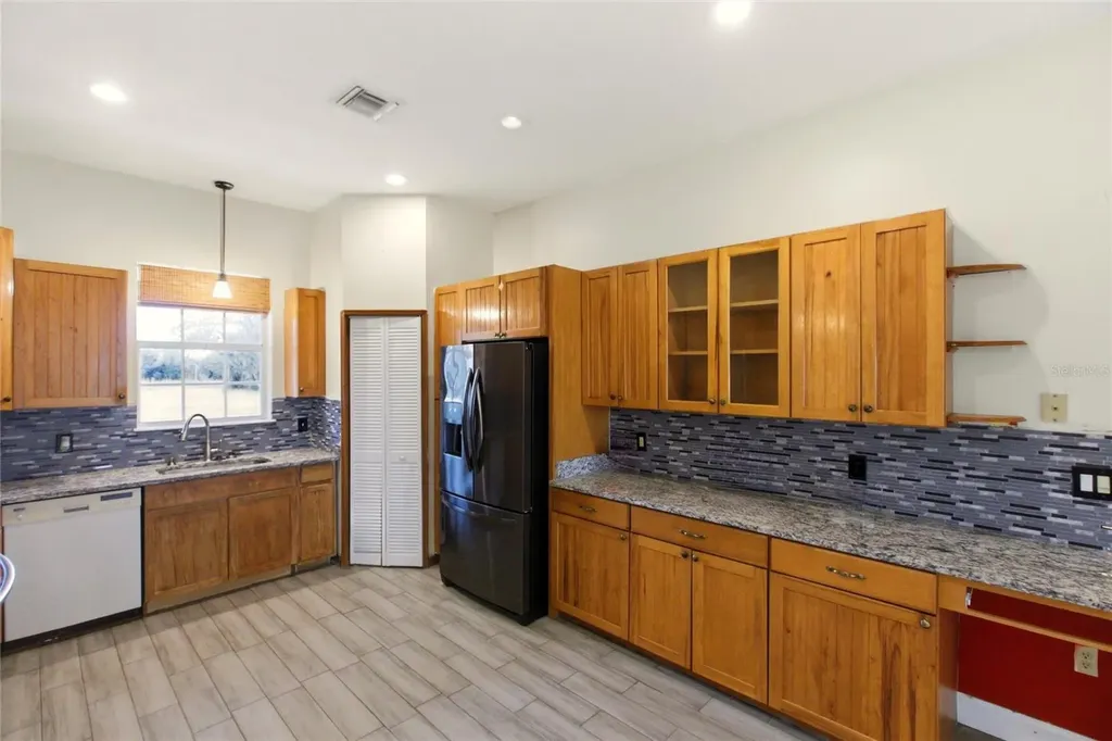1841 Street Road 66 Zolfo Springs FL 33890