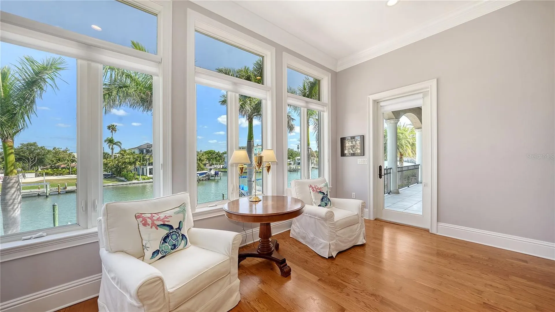 975 Whitakers Lane Sarasota FL 34236
