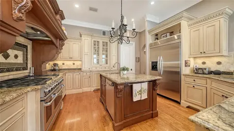975 Whitakers Lane Sarasota FL 34236