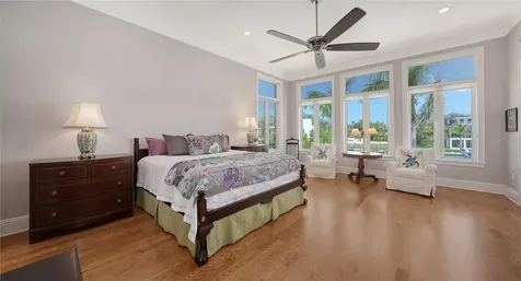 975 Whitakers Lane Sarasota FL 34236
