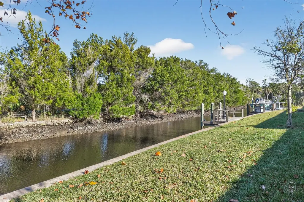11340 W Bayshore Drive Crystal River FL 34429