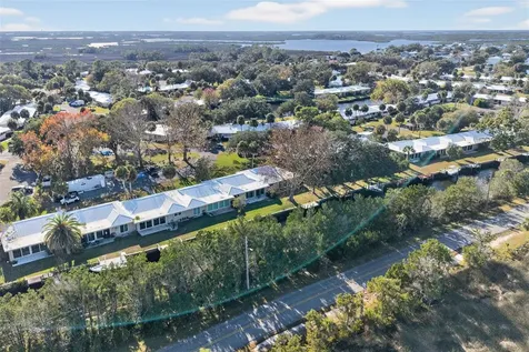 11340 W Bayshore Drive Crystal River FL 34429