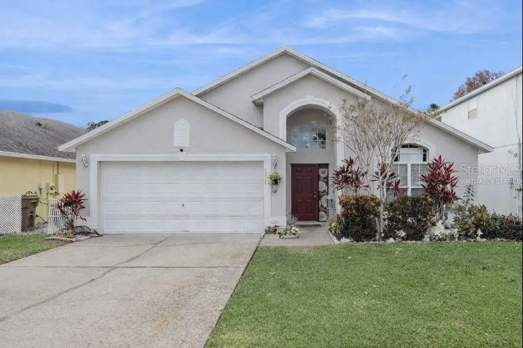 1019 Lake Berkley Drive Kissimmee FL 34746