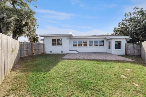 1301 Evalyn Drive SE Winter Haven FL 33880