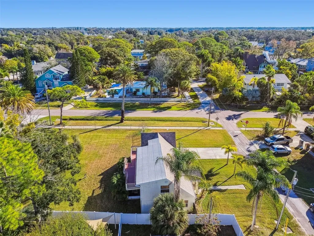 600 Tennessee Avenue Crystal Beach FL 34681