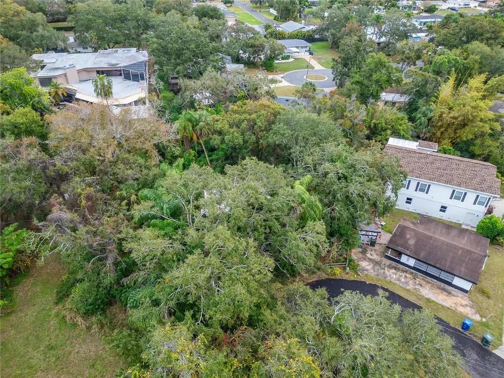2605 Brae Burn Drive Largo FL 33770