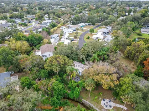 2605 Brae Burn Drive Largo FL 33770