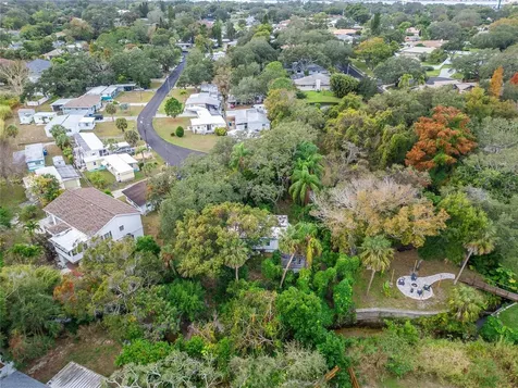 2605 Brae Burn Drive Largo FL 33770