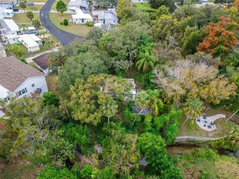 2605 Brae Burn Drive Largo FL 33770