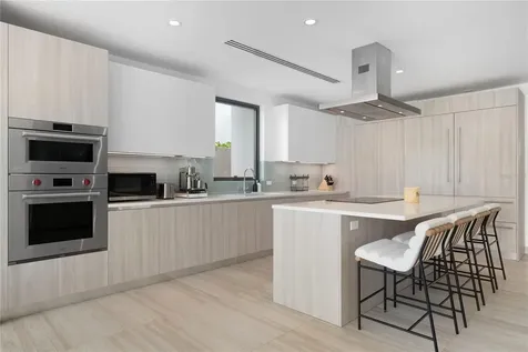 3 The Enclave Dorado PR 00646
