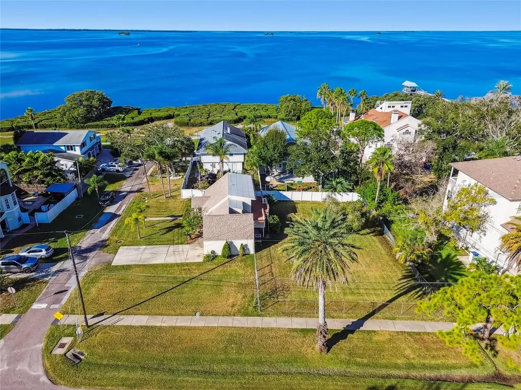 600 Tennessee Avenue Crystal Beach FL 34681