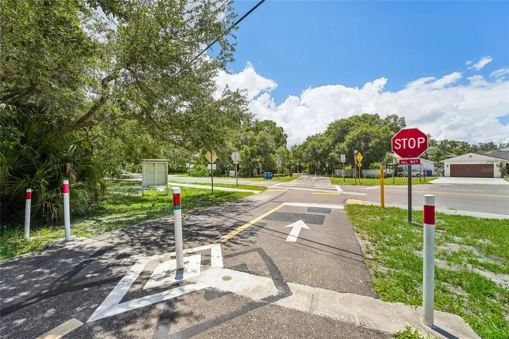600 Tennessee Avenue Crystal Beach FL 34681