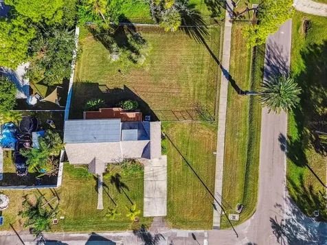 600 Tennessee Avenue Crystal Beach FL 34681
