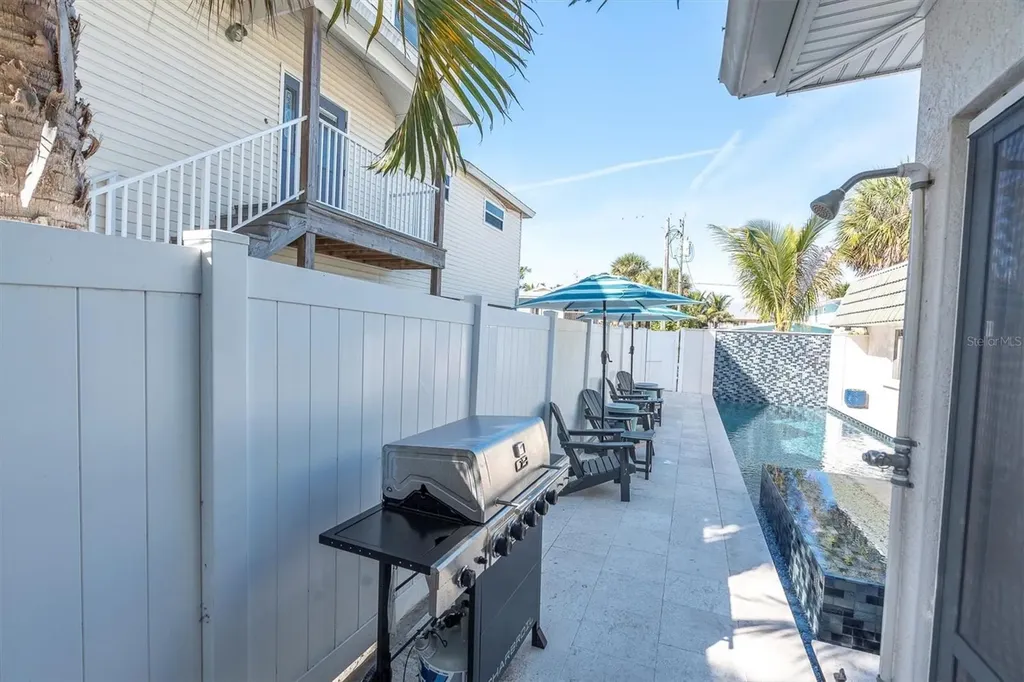 519 South Drive Anna Maria FL 34216