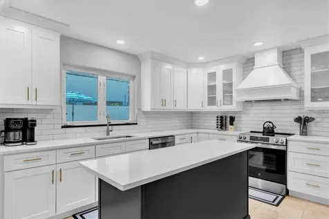 519 South Drive Anna Maria FL 34216