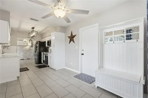 2701 64th Avenue S St Petersburg FL 33712